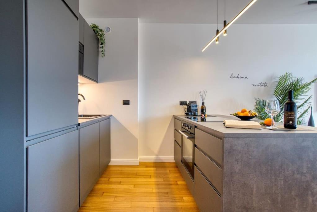 Italianflat - Canal Couture, Navigli Luxury Retreat 밀라노 외부 사진