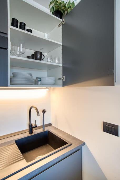 Italianflat - Canal Couture, Navigli Luxury Retreat 밀라노 외부 사진