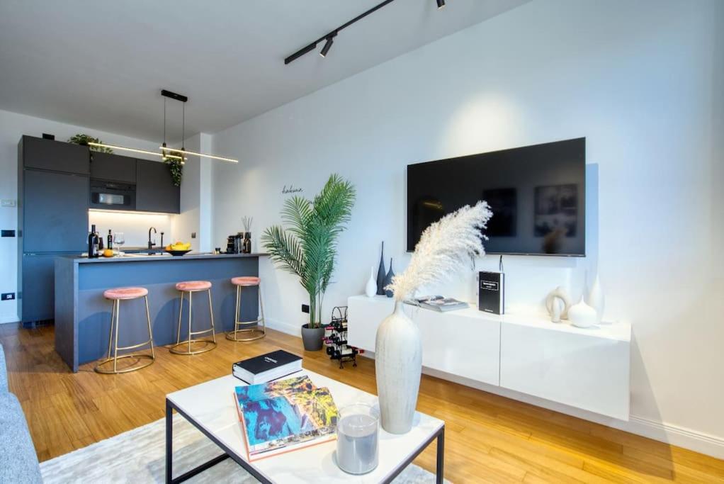 Italianflat - Canal Couture, Navigli Luxury Retreat 밀라노 외부 사진