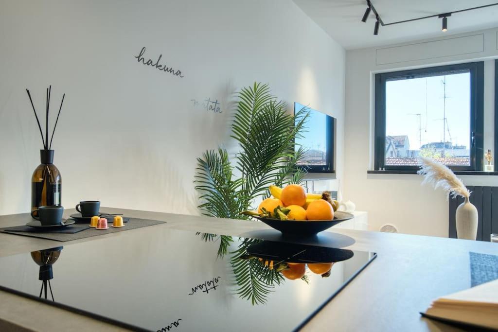 Italianflat - Canal Couture, Navigli Luxury Retreat 밀라노 외부 사진