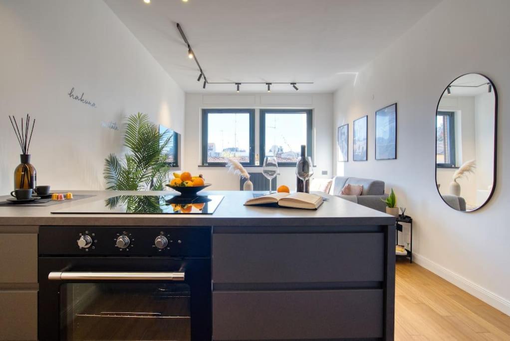 Italianflat - Canal Couture, Navigli Luxury Retreat 밀라노 외부 사진