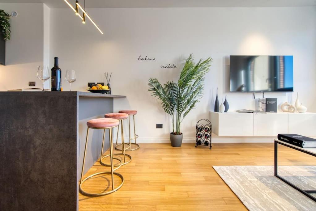 Italianflat - Canal Couture, Navigli Luxury Retreat 밀라노 외부 사진